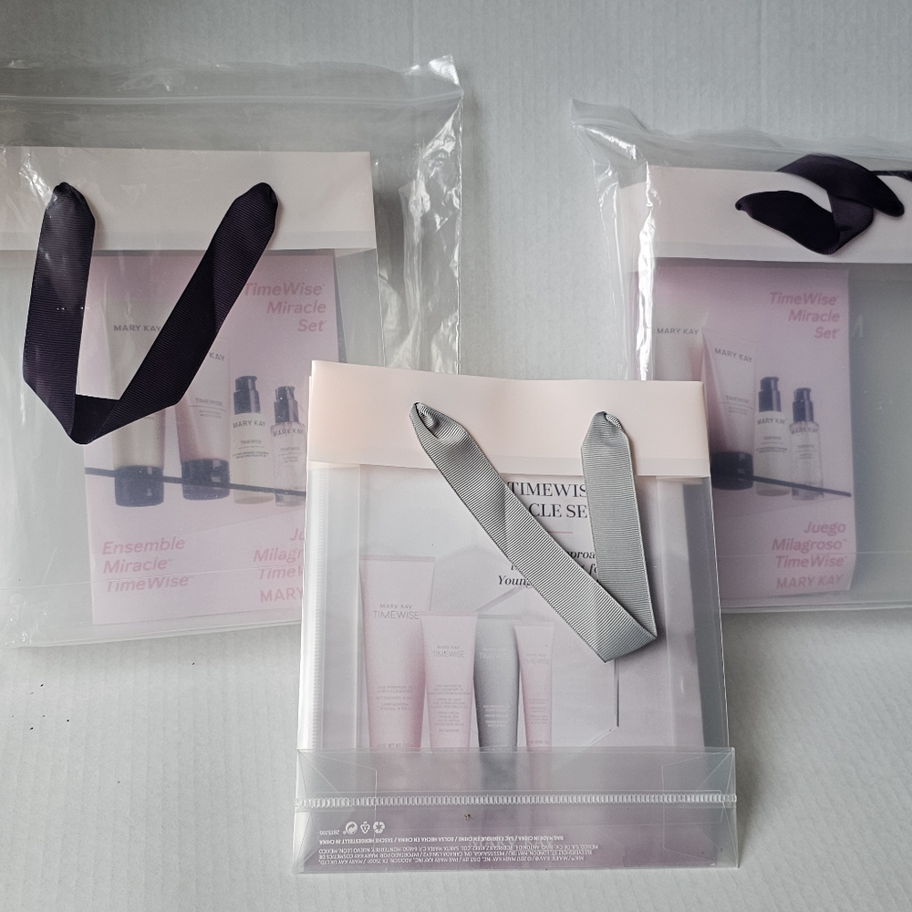 3 Pcs Set : Mary Kay Emty Bags New